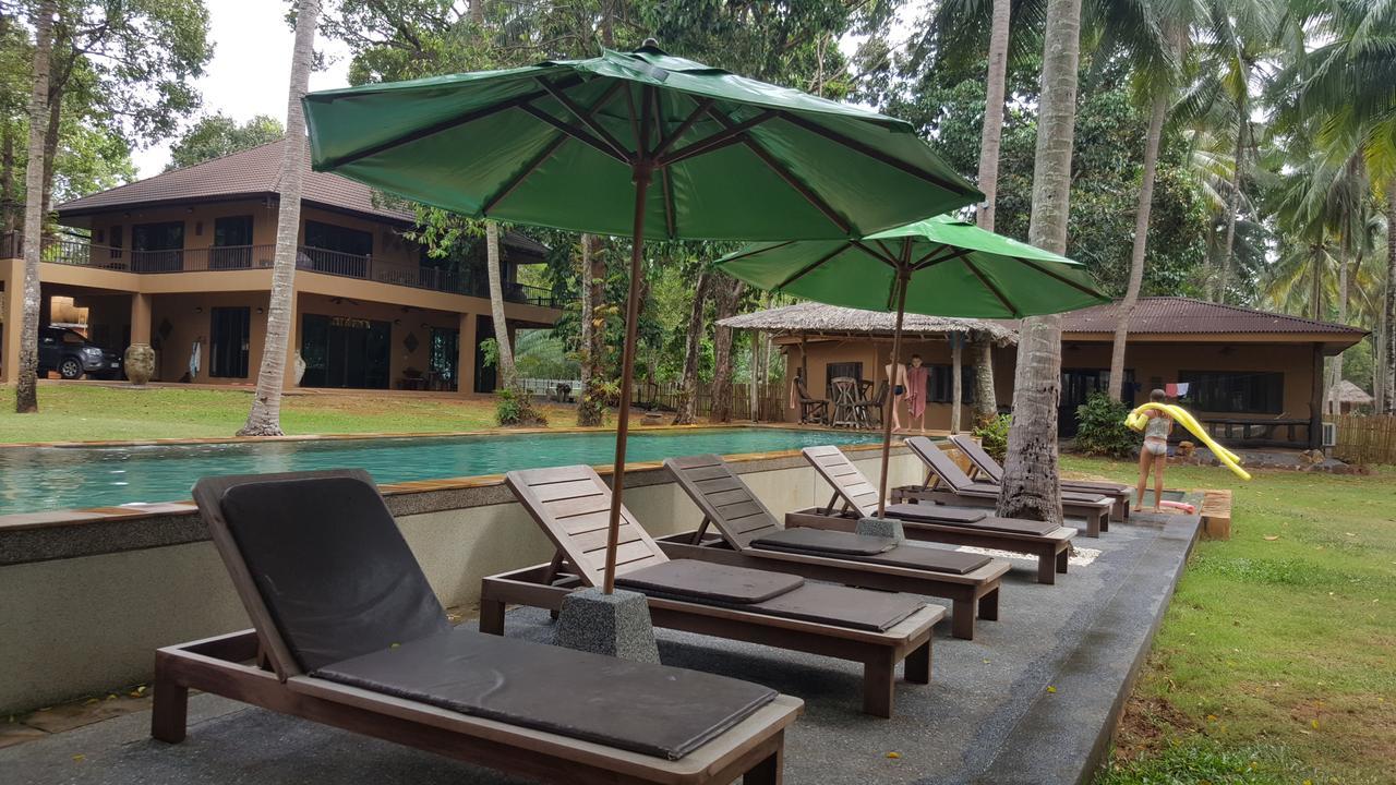 Melina Beach Front Bungalows Tha Lane Bay Exterior photo