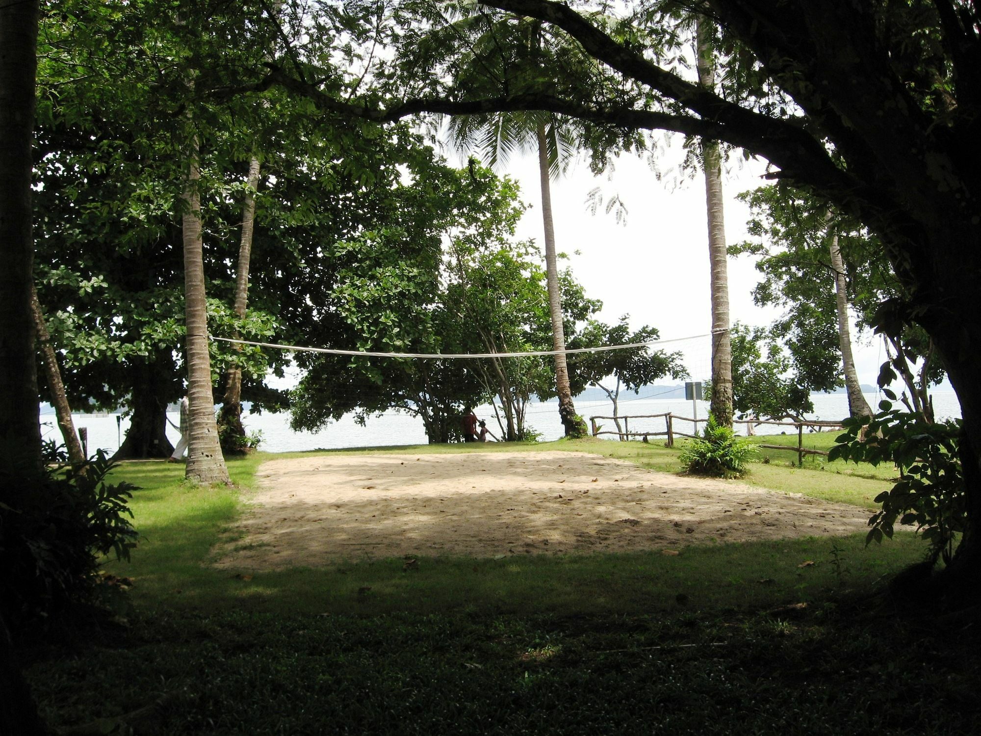 Melina Beach Front Bungalows Tha Lane Bay Exterior photo